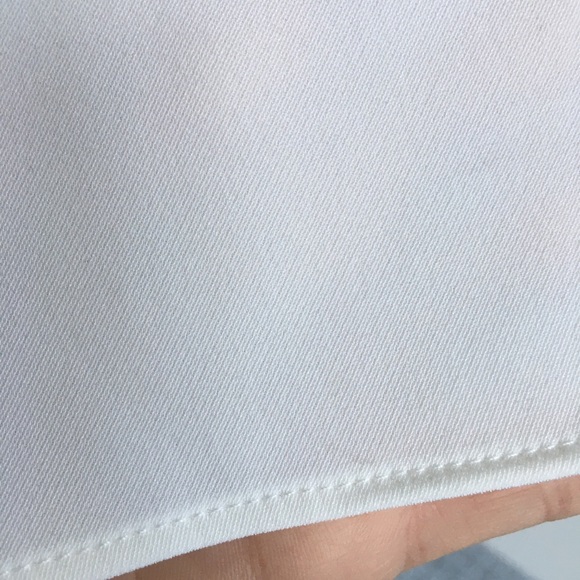 Zara V-Neck Short Bow Sleeve White Blouse Medium - Picture 8 of 8